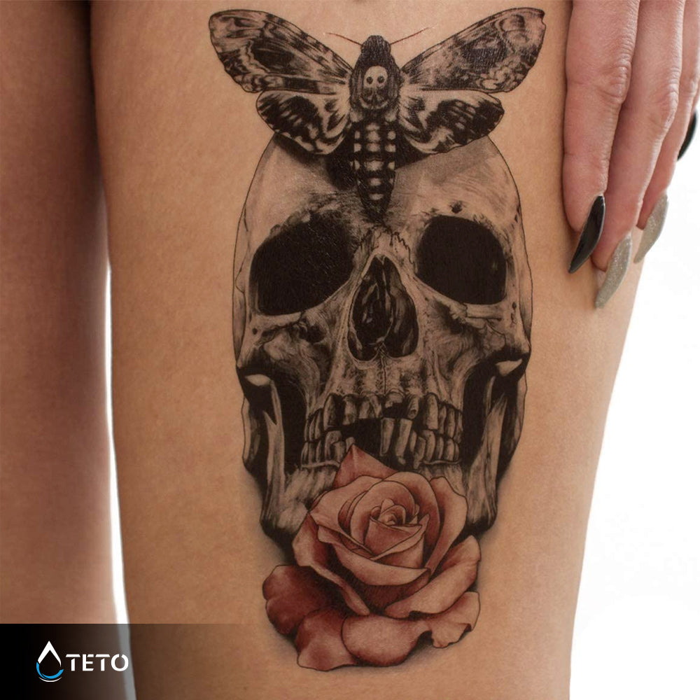 Calavera con rosa y mariposa - TETO - Tatuajes Temporales