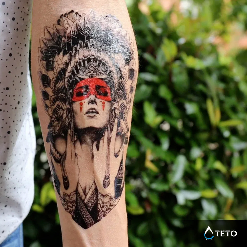 Retrato de una mujer nativa - TETO - Tatuajes Temporales