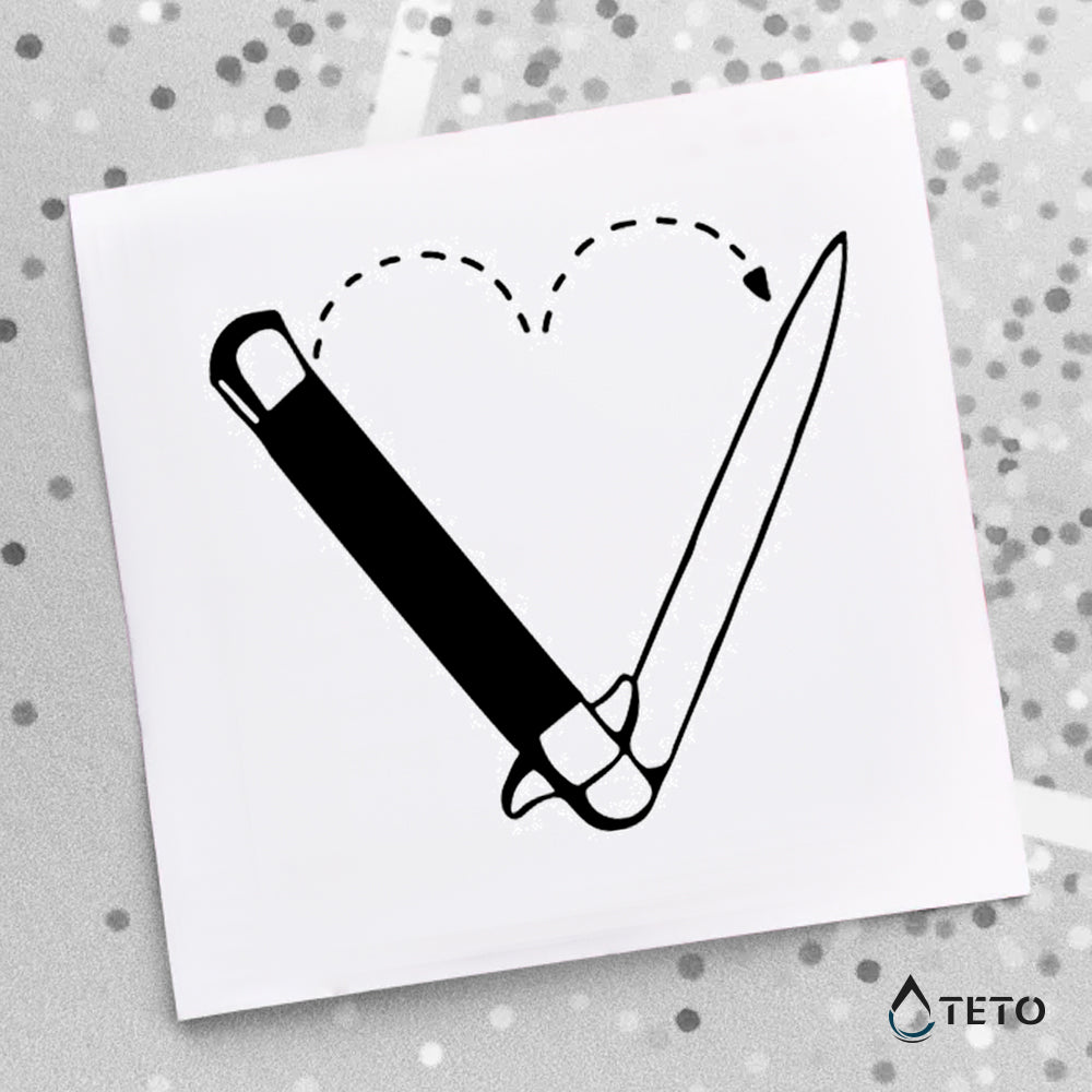 Navaja de corazón - TETO - Tatuajes Temporales