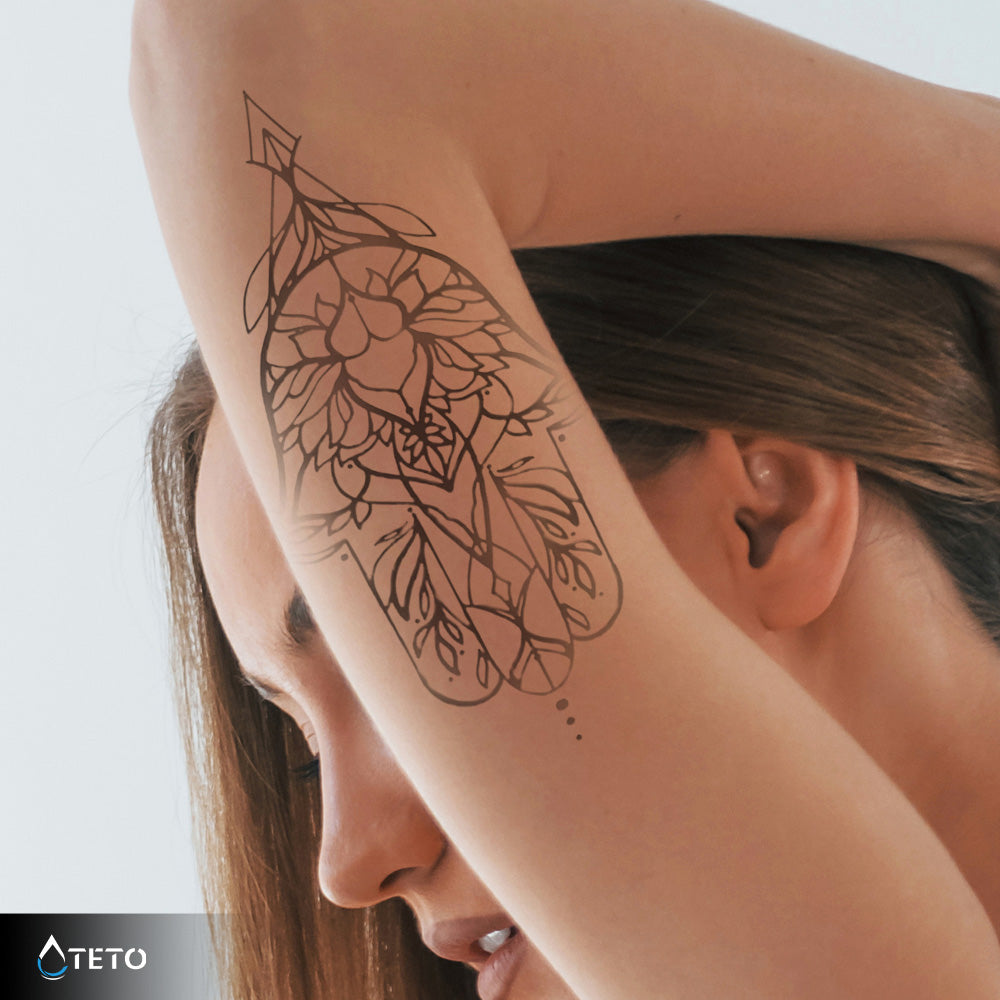 Mano budista – Semipermanente - TETO - Tatuajes Temporales